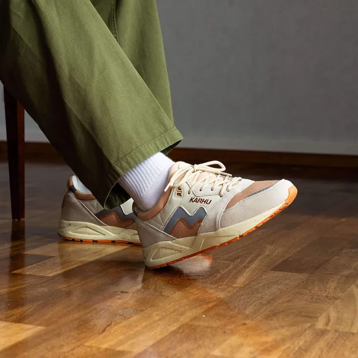 Aria 95 Whitecap Gray Silver Grey F803119 Sneakers Men Karhu Aria 95