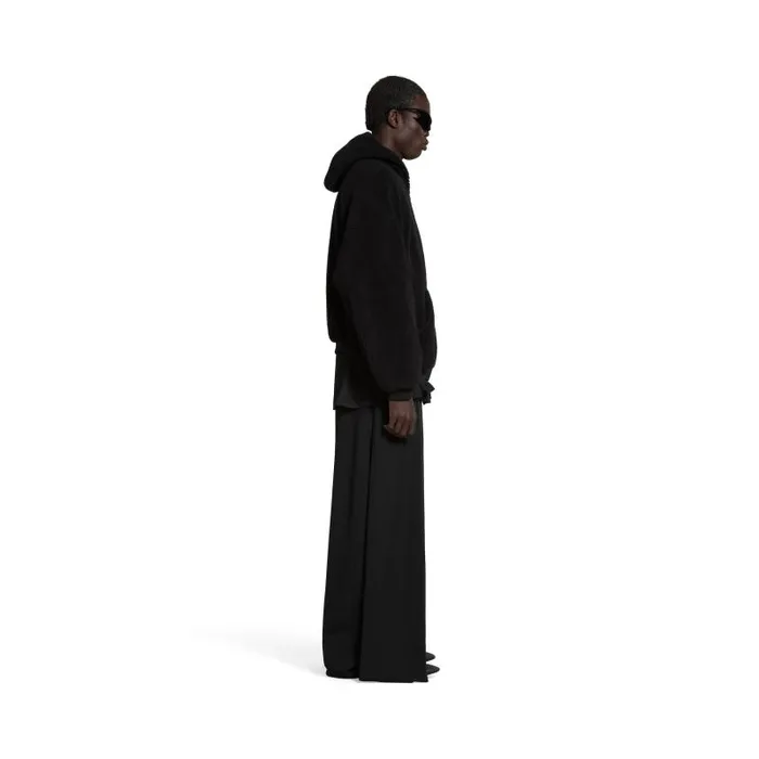 Balenciaga Coats and Jackets WomenMen Outerwear Zipup Hoodie Oversized In Black Black Balenciaga Coats and Jackets WomenMen Outerwear Zipup Hoodie Oversized In Black Black