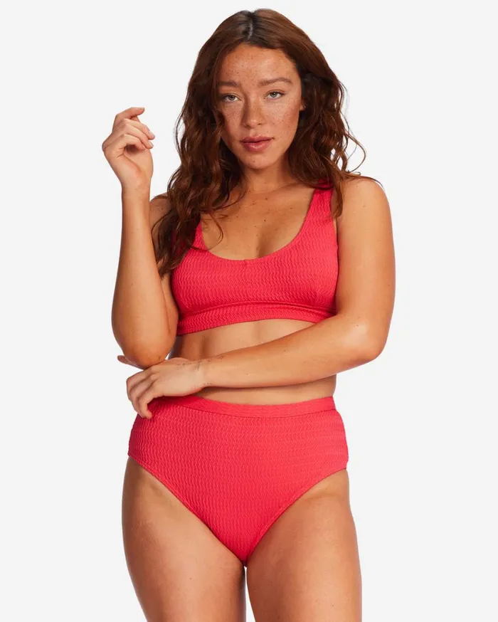Billabong Chasing Tides Elliot Tank Bikini Top Fuego Womens Bikini Tops Billabong Chasing Tides Elliot Tank Bikini Top Fuego Womens Bikini Tops