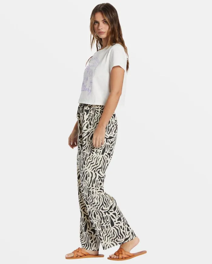 Billabong La Cala Printed Flared Pants Black Sands Womens Jeans and Pants Billabong La Cala Printed Flared Pants Black Sands Womens Jeans and Pants