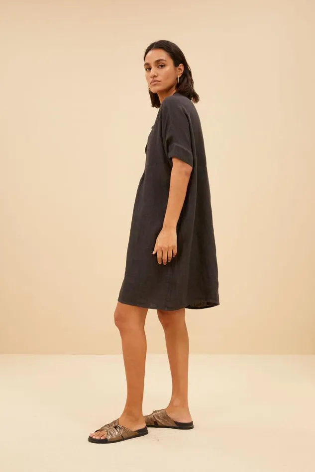 ByBar Jurken Vrouwelijk Tais Linen Dress Jet Black ByBar Jurken Vrouwelijk Tais Linen Dress Jet Black