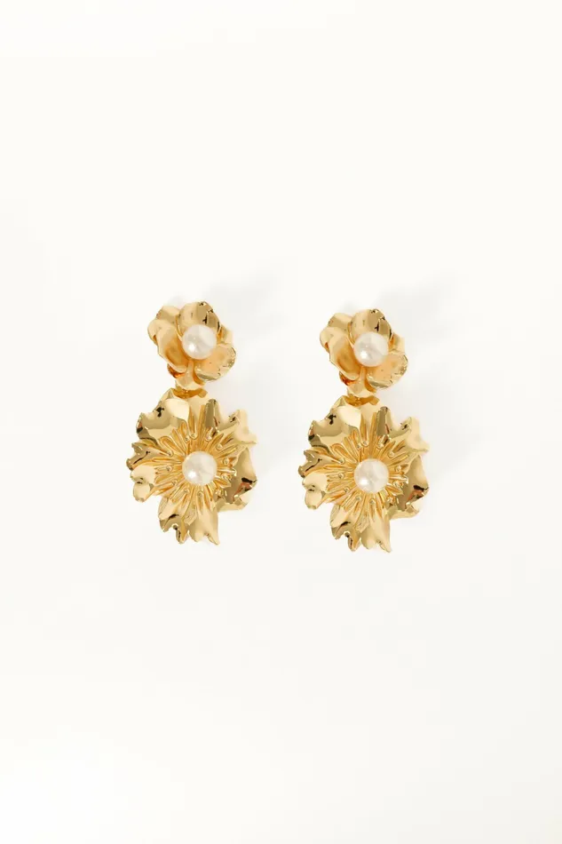 Earrings Lilou Flower Pearl Earrings Gold 8211 Petal and Pup Women