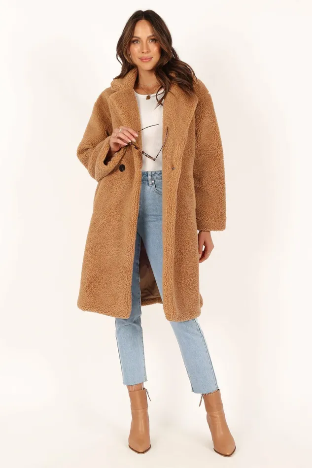 Jackets and Coats Women Beatrice Faux Fur Coat Camel Petal and Pup