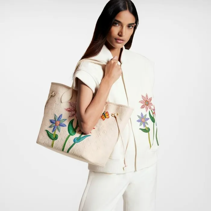 Louis Vuitton LV X YK Neverfull MM M21733 Quartz 8211 Louis Vuitton Handbag Store Women Louis Vuitton Neverfull Bag
