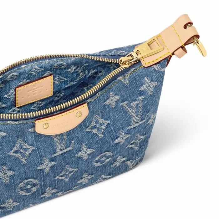 Louis Vuitton M82949 Hills Pochette Denim Blue 8211 Louis Vuitton Handbag Store Women Louis Vuitton Shoulder and Totes