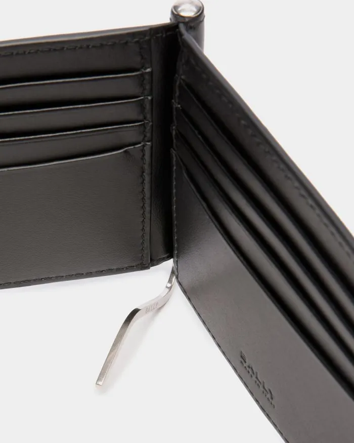 Men Bally Wallets and Card Holders Busy Bally Bifold Wallet In Black Leather Black Men Bally Wallets and Card Holders Busy Bally Bifold Wallet In Black Leather Black