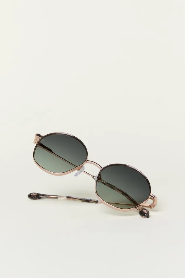 Metal Sunglasses Liora Green Women Baandsh Eyewear