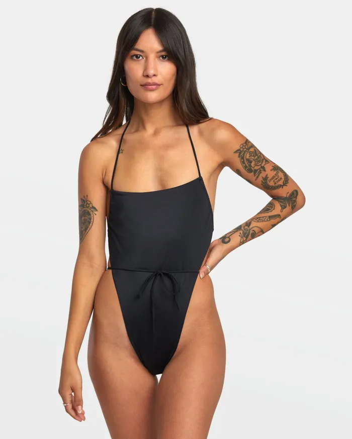 RVCA One Pieces Solid Swenddal OnePiece Swimsuit Black 8211 Women