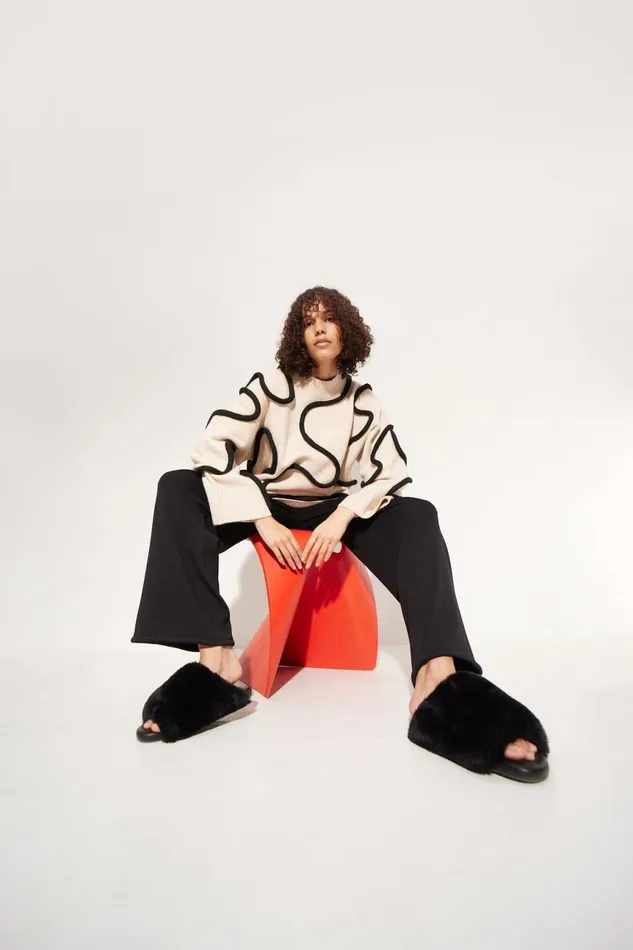 Simon Miller Sweaters Women Simon Miller Leith Squiggle Knit Sweater In CreamBlack Simon Miller Sweaters Women Simon Miller Leith Squiggle Knit Sweater In CreamBlack