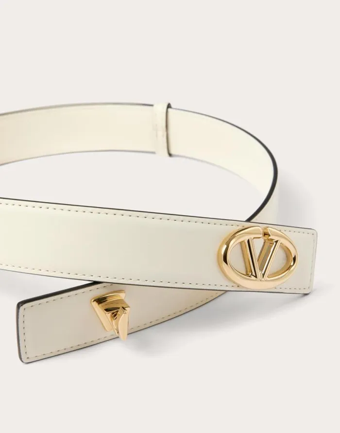 Valentino Belts Woman The Bold Edition Vlogo Calfskin Belt 30 Mm For Woman In Black Black Valentino Belts Woman The Bold Edition Vlogo Calfskin Belt 30 Mm For Woman In Black Black
