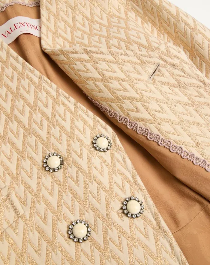 Valentino Coats And Outerwear Woman Lurex Jacquard Toute La V Coat For Woman In Birchgold Birchgold Valentino Coats And Outerwear Woman Lurex Jacquard Toute La V Coat For Woman In Birchgold Birchgold