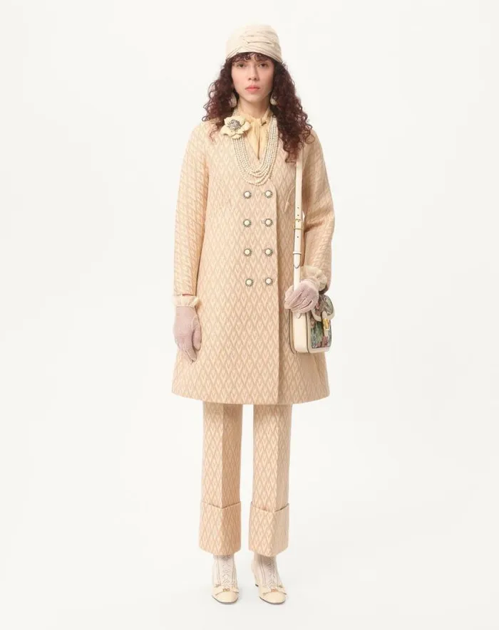Valentino Coats And Outerwear Woman Lurex Jacquard Toute La V Coat For Woman In Birchgold Birchgold Valentino Coats And Outerwear Woman Lurex Jacquard Toute La V Coat For Woman In Birchgold Birchgold