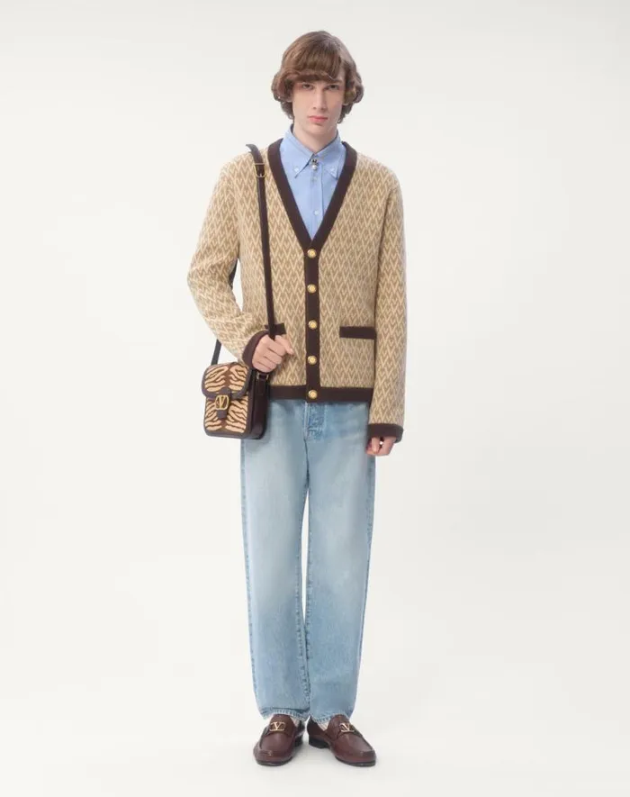 Valentino Knitwear Man Wool Cardigan With Toute La V Pattern For Man In Beigecream Beigecream Valentino Knitwear Man Wool Cardigan With Toute La V Pattern For Man In Beigecream Beigecream