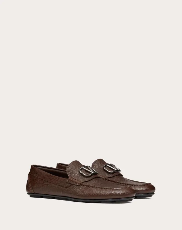 Valentino Laceups And Loafers Man Vlogo Signature Grainy Calfskin Driving Shoe For Man In Fondant Fondant Valentino Laceups And Loafers Man Vlogo Signature Grainy Calfskin Driving Shoe For Man In Fondant Fondant