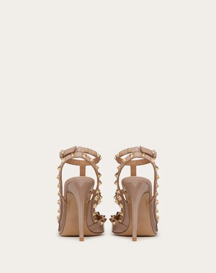 Valentino Pumps Woman Patent Rockstud Caged Pump 100mm For Woman In Poudre Poudre Valentino Pumps Woman Patent Rockstud Caged Pump 100mm For Woman In Poudre Poudre