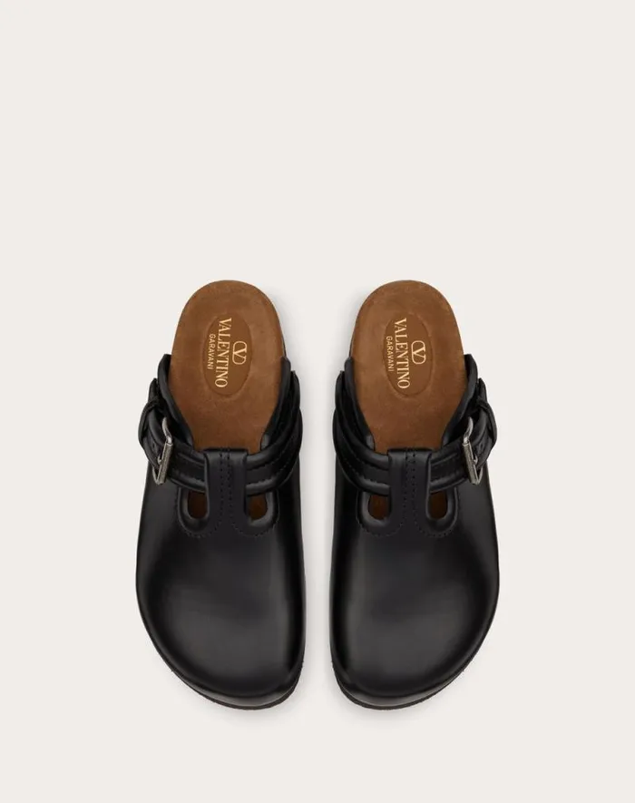 Valentino Sandals Man Fussfriend Calfskin Leather Sabot For Man In Black Black Valentino Sandals Man Fussfriend Calfskin Leather Sabot For Man In Black Black