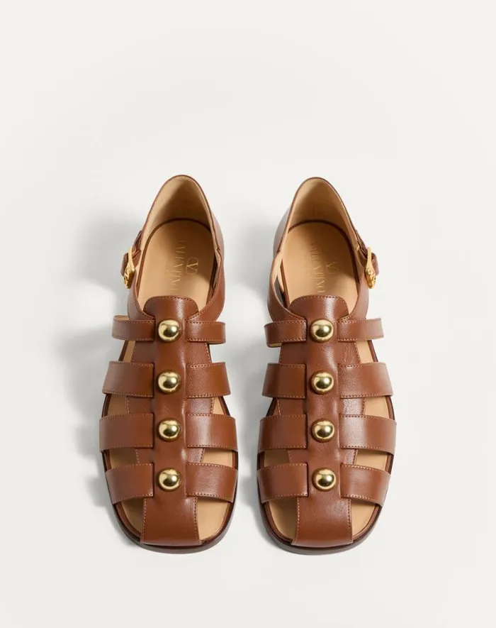 Valentino Sandals Man Studshield Fisherman Calfskin Sandal For Man In Tobacco Tobacco Valentino Sandals Man Studshield Fisherman Calfskin Sandal For Man In Tobacco Tobacco