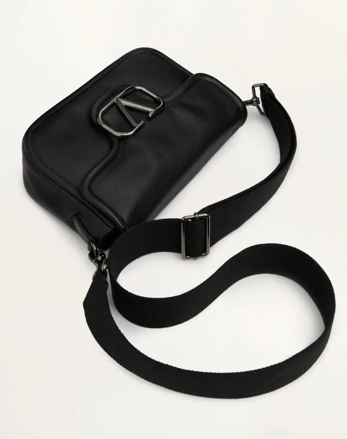 Valentino Shoulder Bags Man Valentino Garavani Alltime Grainy Calfskin Shoulder Bag For Man In Amazon Greenblack Amazon Greenblack Valentino Shoulder Bags Man Valentino Garavani Alltime Grainy Calfskin Shoulder Bag For Man In Amazon Greenblack Amazon Greenblack