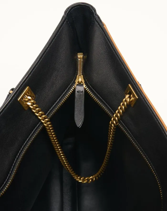 Valentino Shoulder Bags WomanMan Valentino Garavani Viva Superstar Nappa Leather Shopper For Man In Blackspice Blackspice Valentino Shoulder Bags WomanMan Valentino Garavani Viva Superstar Nappa Leather Shopper For Man In Blackspice Blackspice