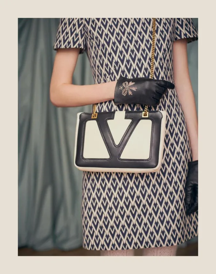 Valentino Shoulder Bags WomanMan Valentino Garavani Viva Superstar Small Nappa Leather Shopping Bag For Woman In Blackbrown Blackbrown