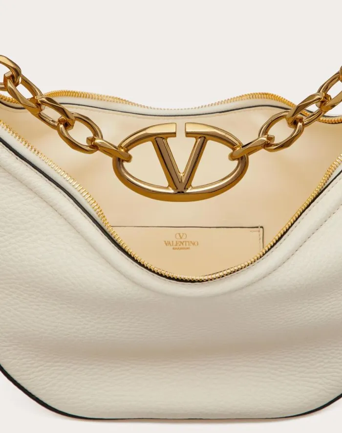 Valentino Shoulder Bags Woman Small Vlogo Moon Hobo Bag In Grainy Calfskin With Chain For Woman In Black Black Valentino Shoulder Bags Woman Small Vlogo Moon Hobo Bag In Grainy Calfskin With Chain For Woman In Black Black