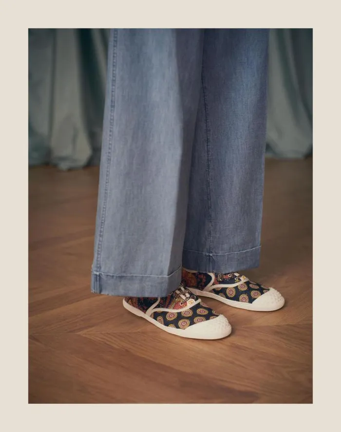 Valentino Sneakers Man Bay By Bay Sneakers In Voyage Imaginaire Denim Fabric For Man In Multicolorivory Multicolorivory Valentino Sneakers Man Bay By Bay Sneakers In Voyage Imaginaire Denim Fabric For Man In Multicolorivory Multicolorivory