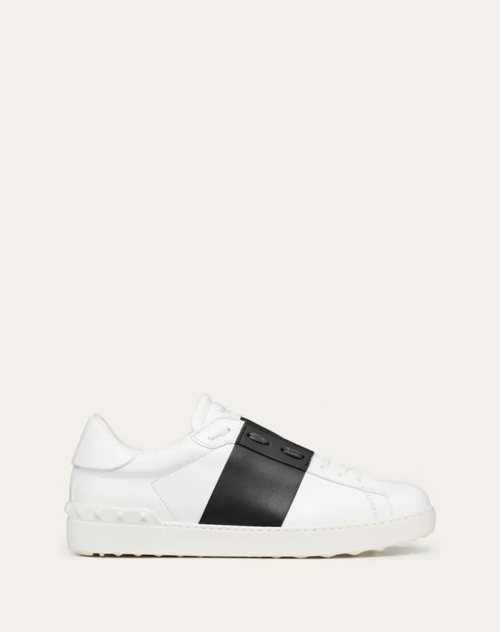 Valentino Sneakers Man Calfskin Open Sneaker For Man In Whitemarine Whitemarine Valentino Sneakers Man Calfskin Open Sneaker For Man In Whitemarine Whitemarine