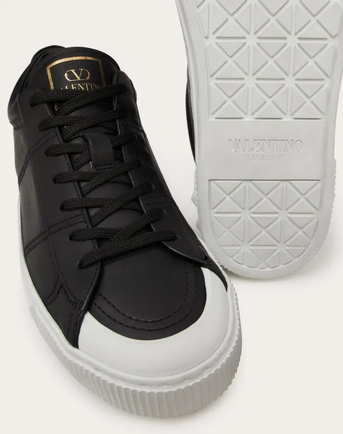 Valentino Sneakers Man Cityplanet Calfskin Sneaker For Man In White White Valentino Sneakers Man Cityplanet Calfskin Sneaker For Man In White White