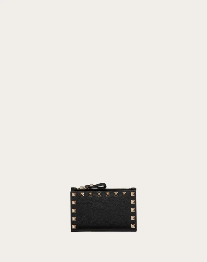 Valentino Wallets And Small Leather Goods Woman Rockstud Grainy Calfskin Cardholder With Zipper For Woman In Poudre Poudre Valentino Wallets And Small Leather Goods Woman Rockstud Grainy Calfskin Cardholder With Zipper For Woman In Poudre Poudre