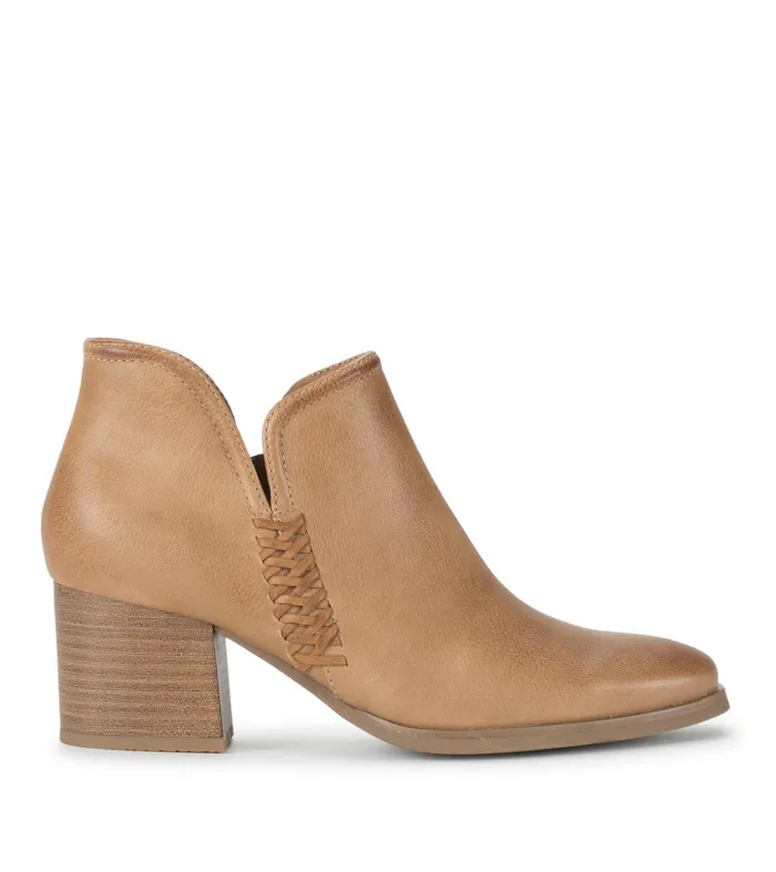 Women Baretraps Booties Tristen Ankle Bootie Salted Caramel
