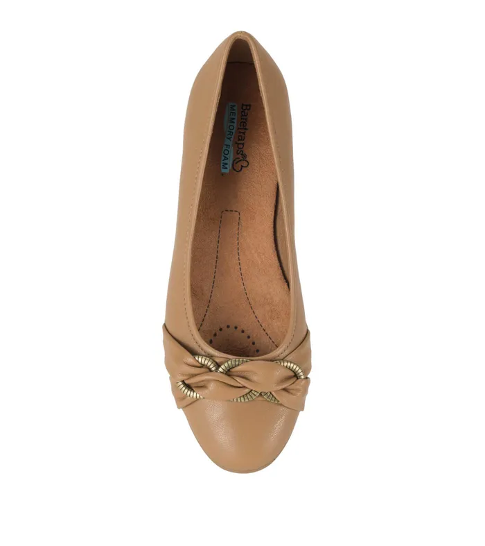 Women Baretraps Flats and Loafers Aurora Flat Cognac