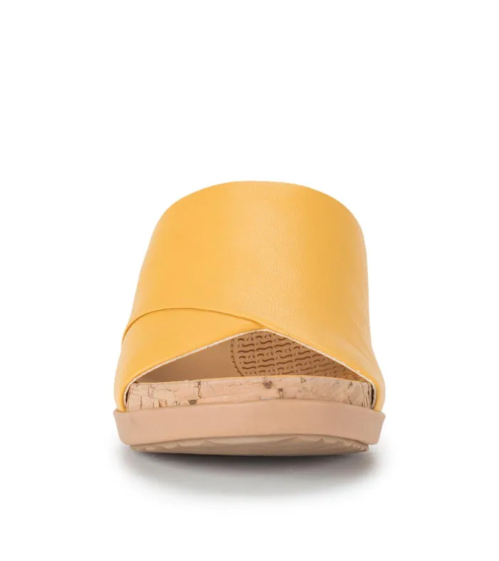 Women Baretraps Posture Plus Sandals Dawny Wedge Slide Sandal Sun
