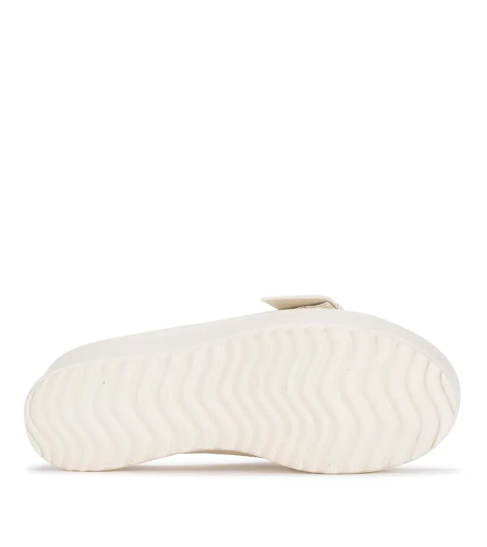 Women Baretraps Slides and Slip On Sandals Pacey Platform Sandal Creamblush