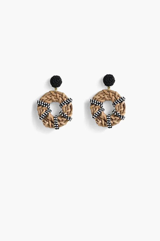 Women Earrings America and Beyond Classic Beauty Earrings
