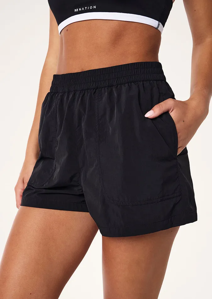 Women PE Nation PITLANE SHORT IN BLACK ActivewearShorts