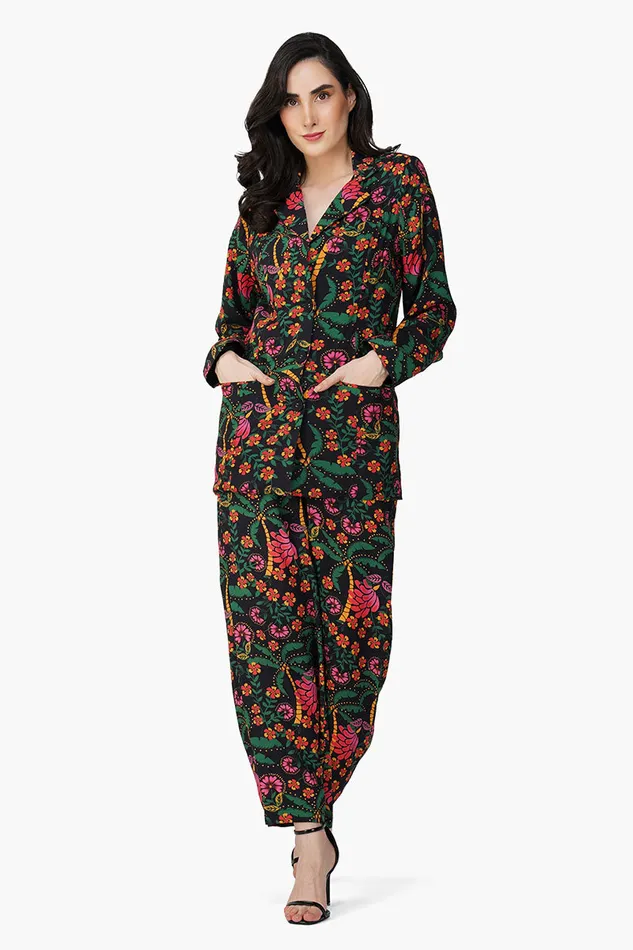 Women Pants America and Beyond Black Autumn Flora Pants