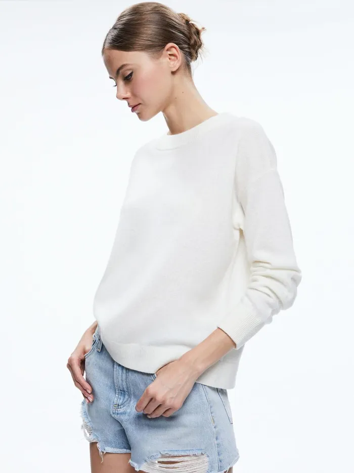 Womens Sweaters Alice Olivia Fila Crewneck Pullover Soft White