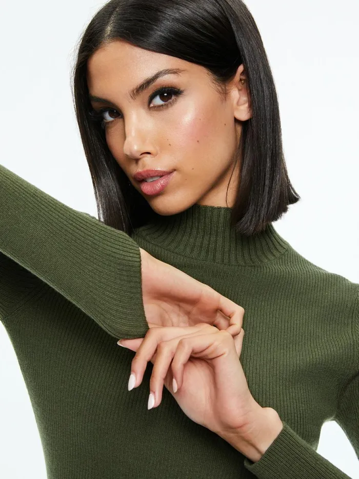 Womens Sweaters Alice Olivia Senaida Cropped Mock Neck Pullover Olive